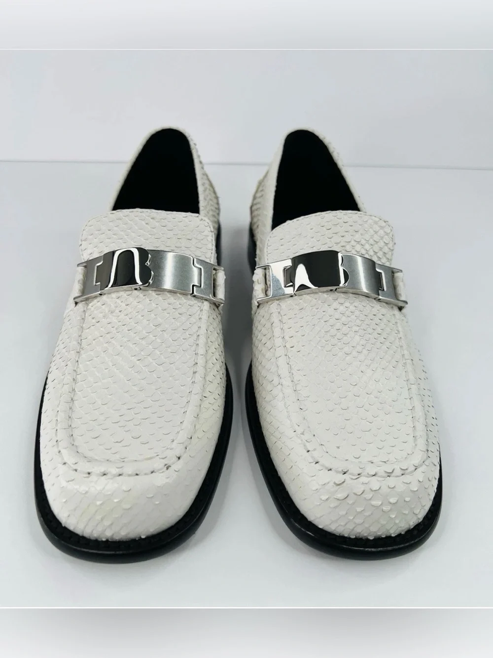Burberry Tower Loafer Horsebit White Textured Leather Flat Women Shoes EU 40